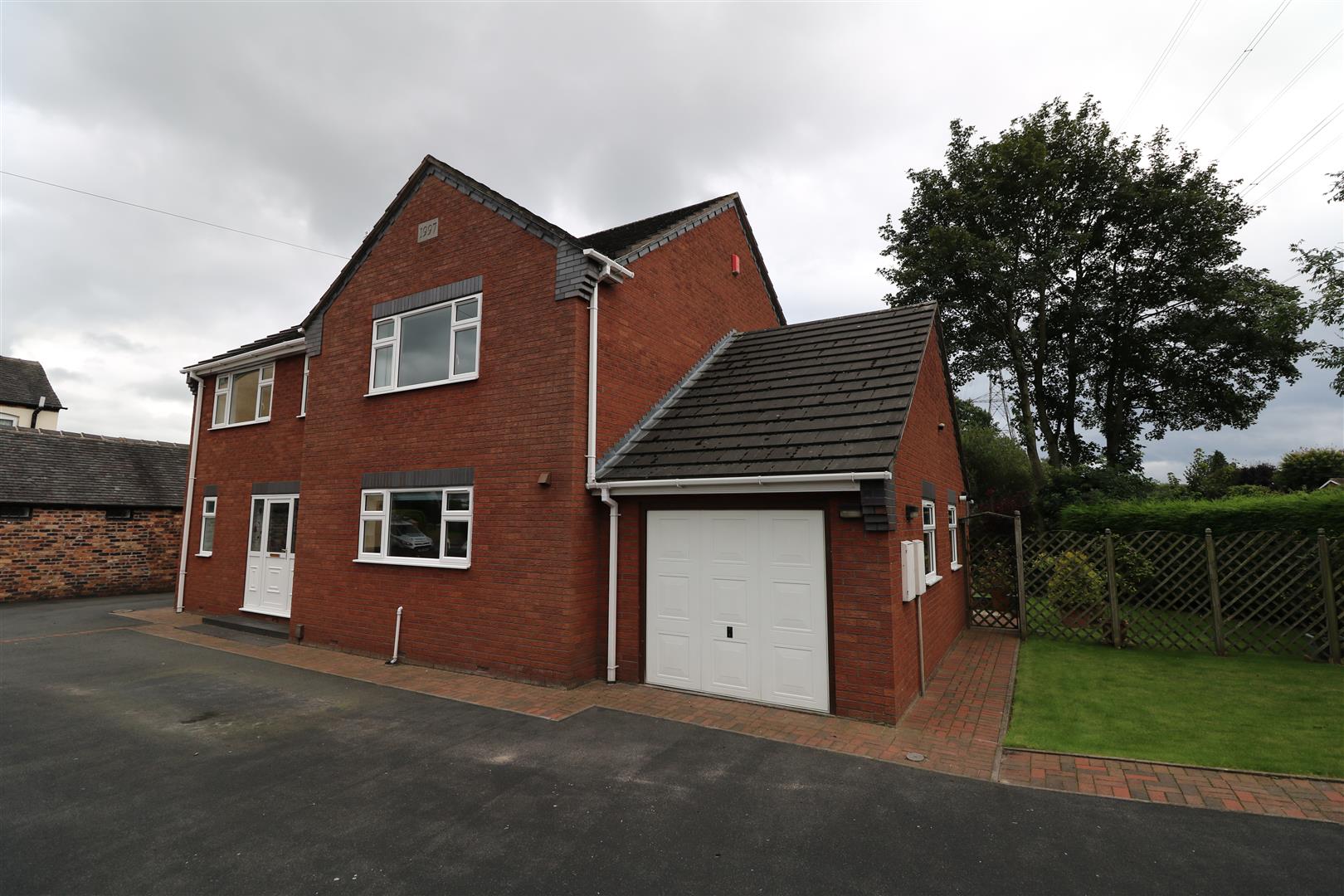 Millrise Road, Milton, Stoke-On-Trent
